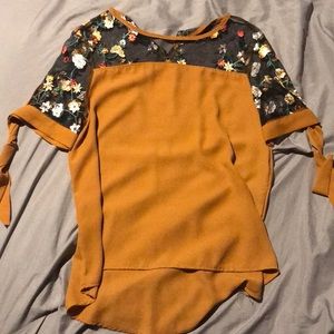 Top with Mesh Design